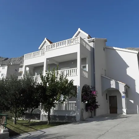 In With Sea View, Terrace, Air Conditioning, Wifi 3423-6 * Duće