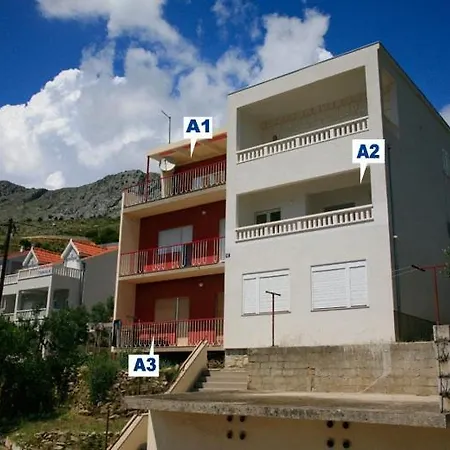 In With Sea View, Terrace, Air Conditioning, Wifi 3423-6 * Duće